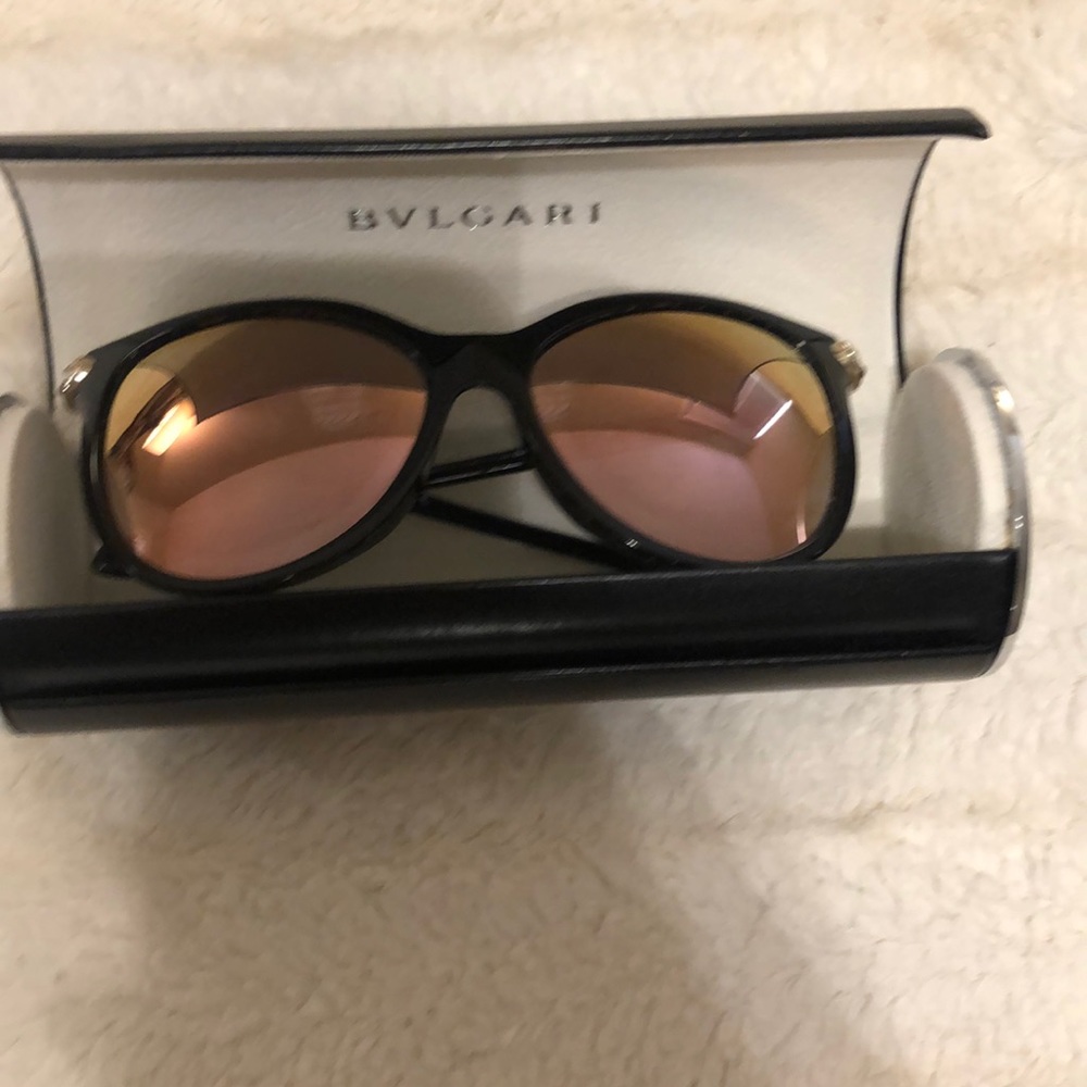 Authentic Bvlgari pink holographic beautiful sunnies
